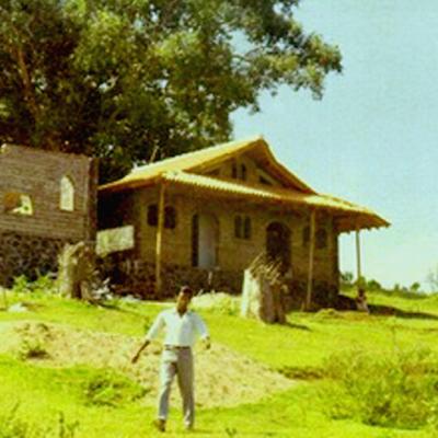 5 While Constructing The Kandy House 1972