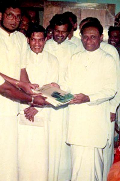 3 Presenting A Book To Hon President R. Premadasa