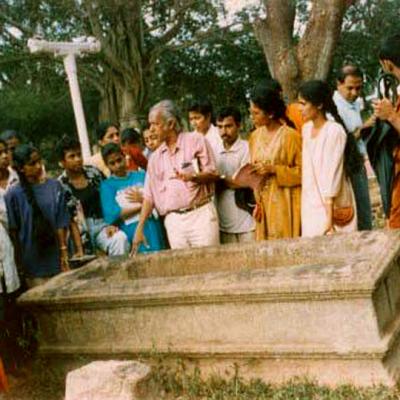 25 Study Trip To Anuradhapura With University Students University Of Peradeniya